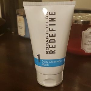 Rodan and fields Redefine daily cleansing mask